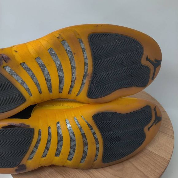 Nike Air Jordan 12 Retro Sneakers- Mens- Size 12- University Gold- [130690-070] - Picture 5 of 12